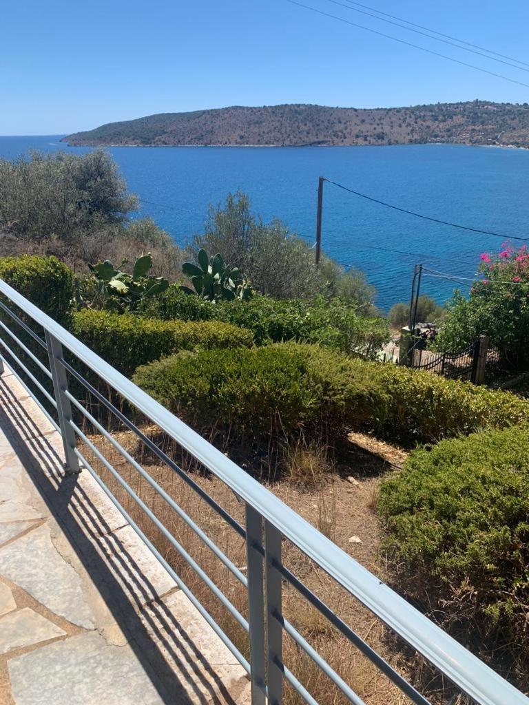 הוילה Kamáres Ageranos Seaview House מראה חיצוני תמונה